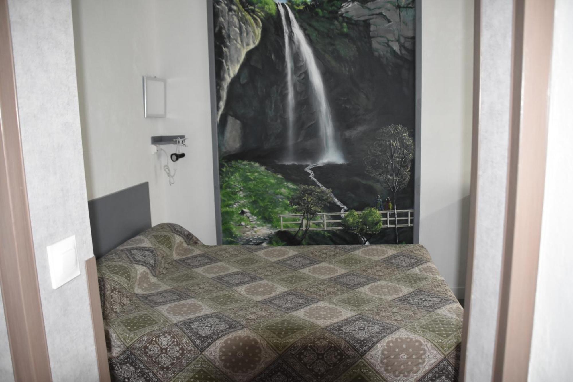 Le Rider Hotel Bort les Orgues Bagian luar foto