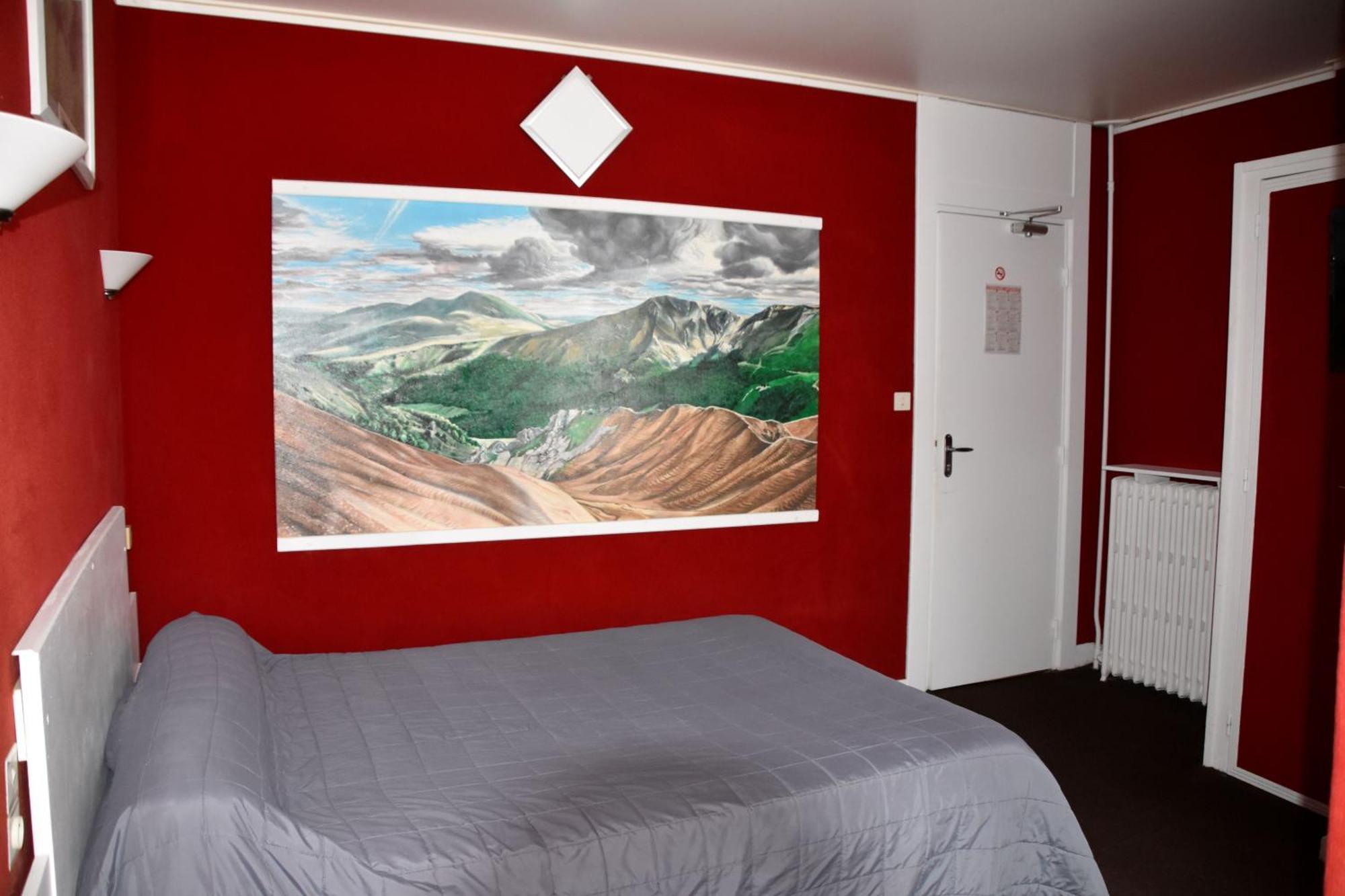 Le Rider Hotel Bort les Orgues Bagian luar foto