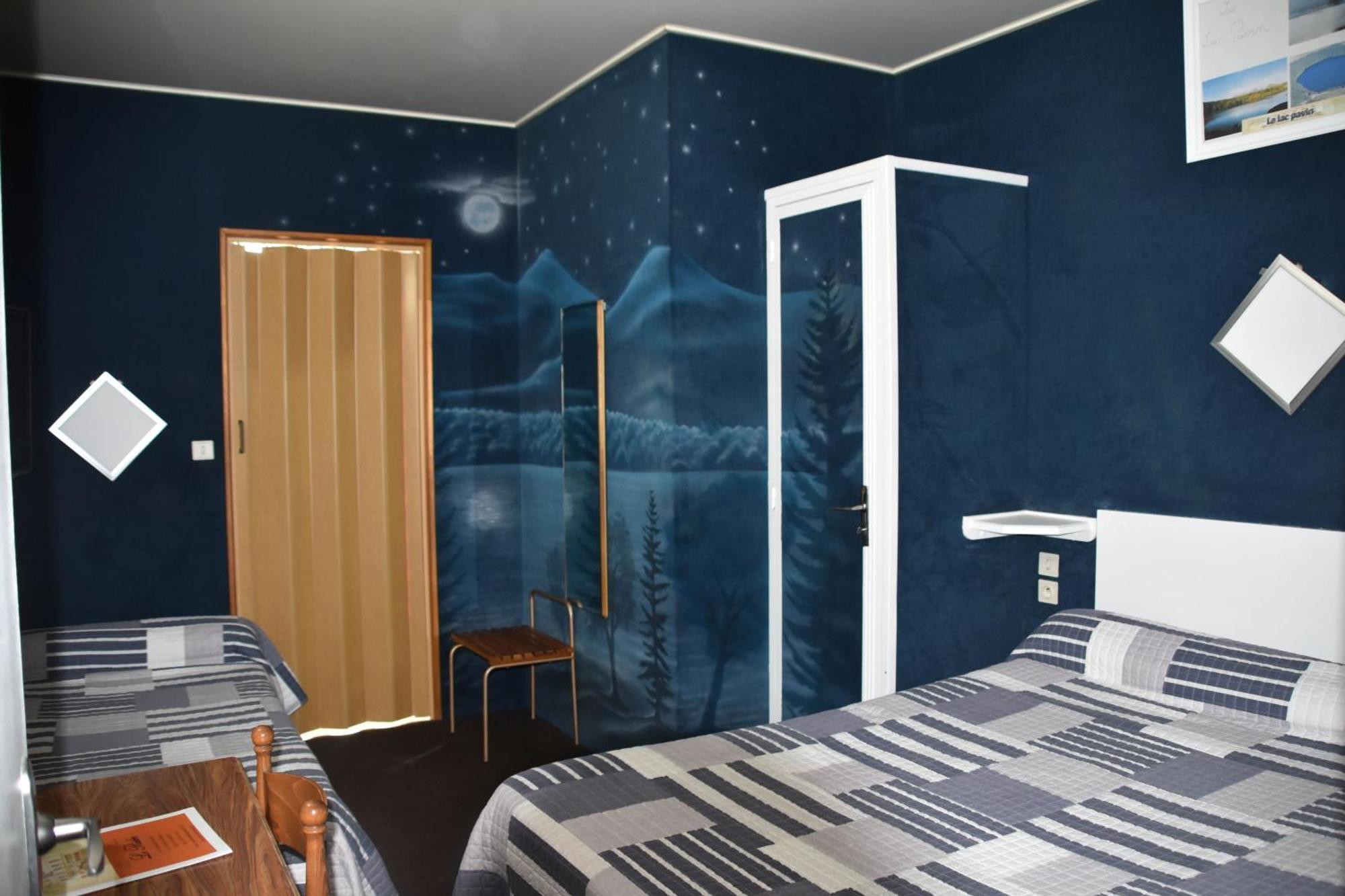 Le Rider Hotel Bort les Orgues Bagian luar foto