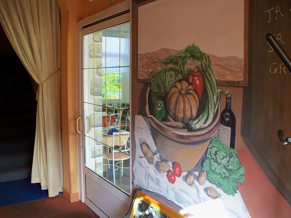 Le Rider Hotel Bort les Orgues Bagian luar foto